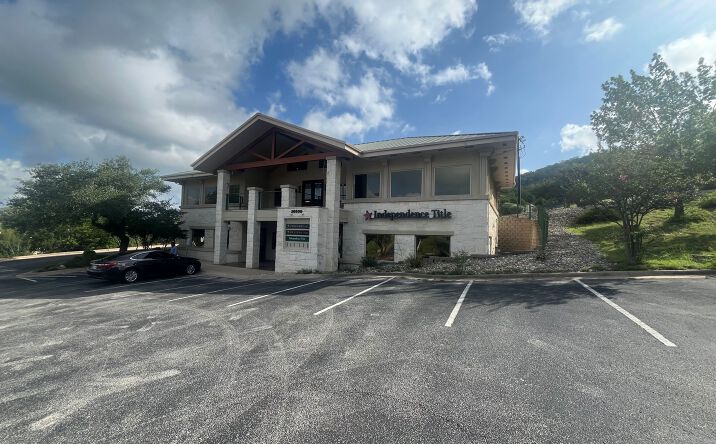 Pictures of Retail, Office property located at 20500 RM 1431, Lago Vista, TX 78645 for lease - image #1