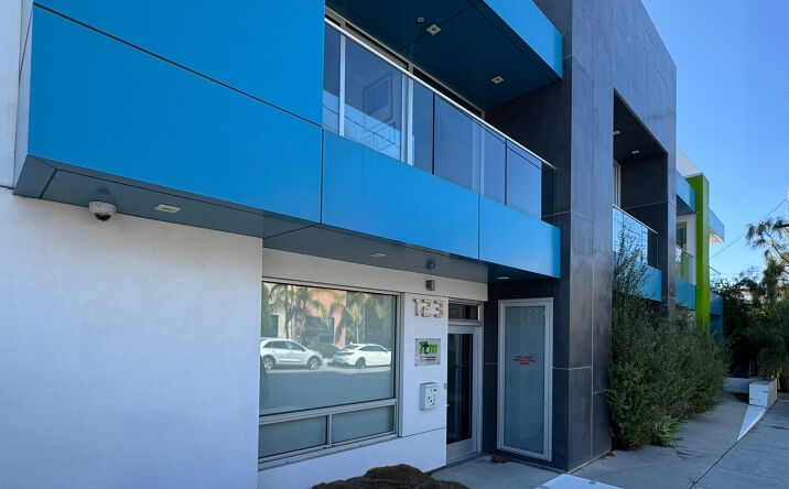 Pictures of Office property located at 123 Lomita St, El Segundo, CA 90245 for lease - image #1