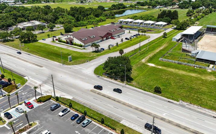 Pictures of Office property located at 1713 US-441, Okeechobee, FL 34972 for lease - image #1