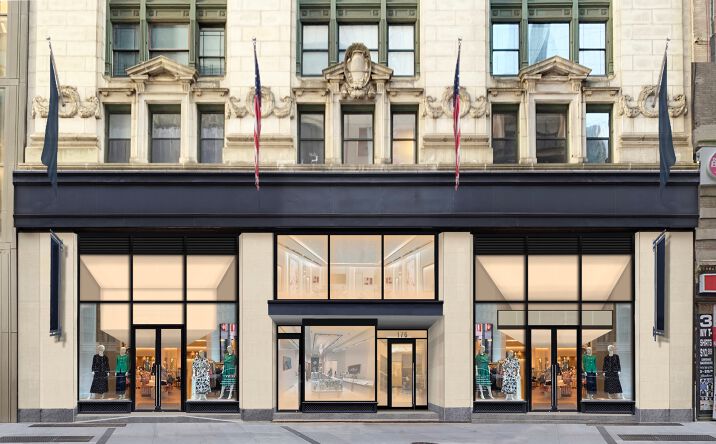 Pictures of Retail property located at 176 Broadway, New York, NY 10033 for lease - image #1