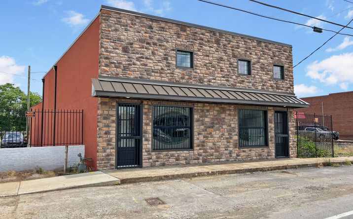Pictures of Retail, Office property located at 321 Gallatin Pike S, Nashville, TN 37115 for lease - image #1