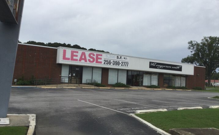 Pictures of Retail, Office property located at 1019 S 4th St, Gadsden, AL 35901 for lease - image #1