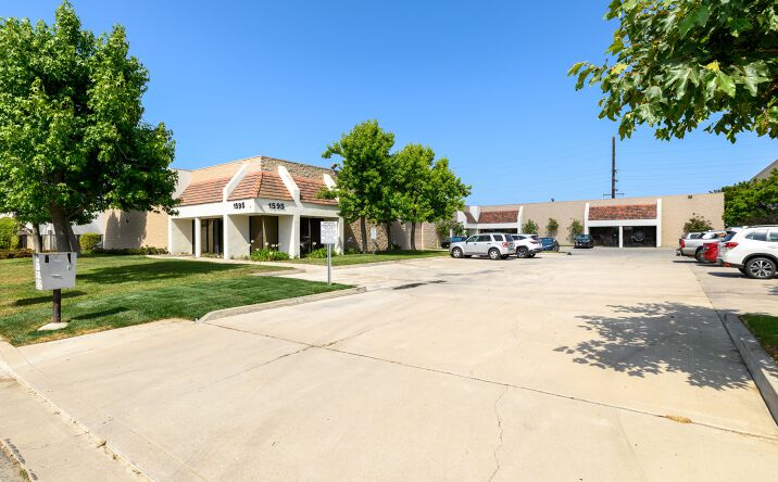 Pictures of Industrial property located at 1595 Walter St, Ventura, CA 93003 for lease - image #1