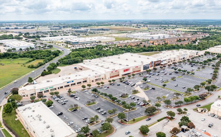Pictures of Retail property located at 12901 I-35 North & Parmer Lane, Austin, TX 78753 for lease - image #1