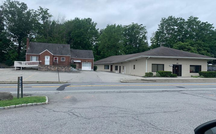 Pictures of Office property located at 193 S Plank Road 3&4, Newburgh (Town), NY 12550 for lease - image #1