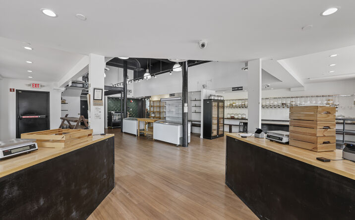 Pictures of Retail, Restaurant, Special Purpose property located at 801 Pennsylvania Ave. SE, Washington, DC 200032167 for lease - image #1