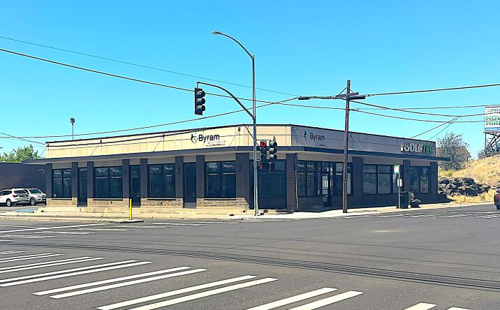 Pictures of Retail, Office property located at 1201 N Washington St, Spokane, WA 99201 for lease - image #1