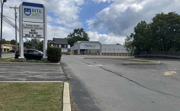 Pictures of Retail property located at 149 Market St, Amsterdam, NY 12010 for lease - image #1