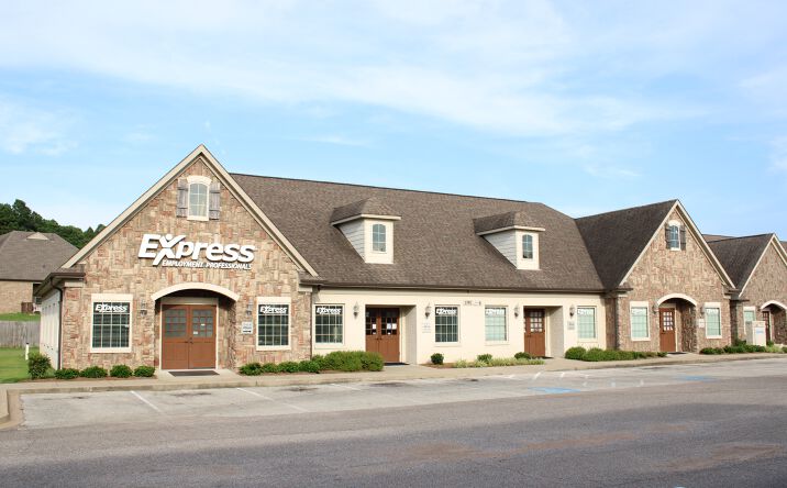 Pictures of Office property located at 5740 Getwell Rd, Southaven, MS 38672 for lease - image #1