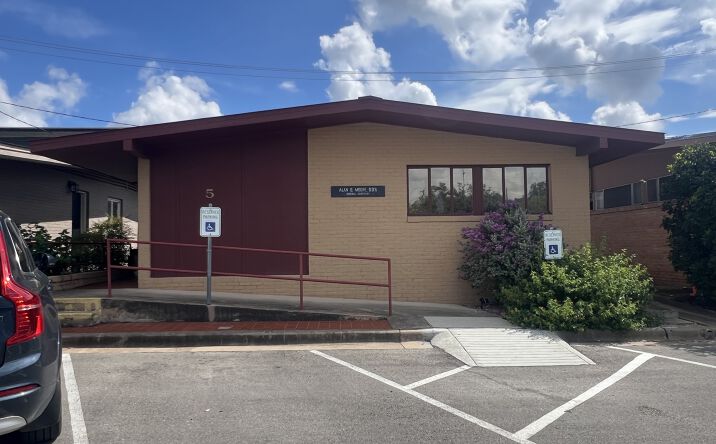 Pictures of Office property located at 2911 Medical Arts St, Austin, TX 78705 for lease - image #1