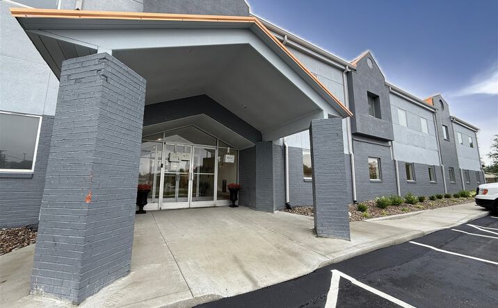 Pictures of Office, Special Purpose property located at 1230 Woodland Drive Suite 116, Elizabethtown, KY 42701 for lease - image #1