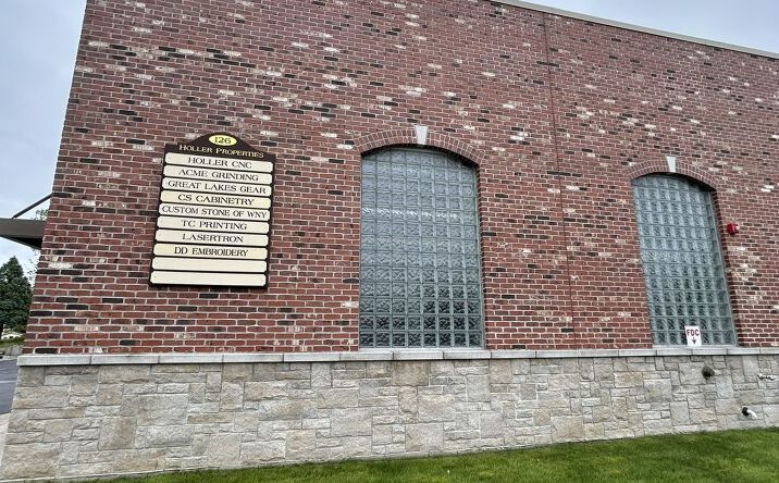 Pictures of Industrial property located at 156 E Niagara St, Tonawanda, NY 14150 for lease - image #1
