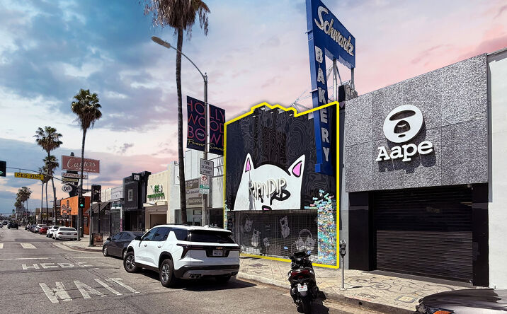 Pictures of Retail property located at 441 N Fairfax Ave, Los Angeles, CA 90036 for lease - image #1