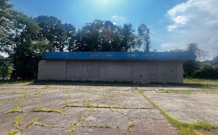 Pictures of Retail, Office, Restaurant property located at 3260 Hogan Rd SW, Atlanta, GA 30331 for lease - image #1