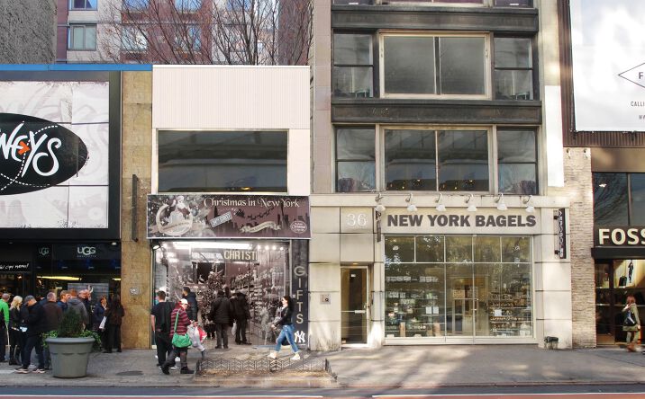 Pictures of Retail property located at 36 W 34th St, New York, NY 10001 for lease - image #1