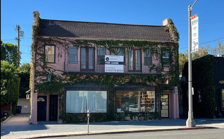 Pictures of Office property located at 931 N La Cienega Blvd, Los Angeles, CA 90069 for lease - image #1