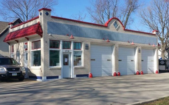 Pictures of Retail, Office property located at 1718 C St SW, Cedar Rapids, IA 52404 for lease - image #1