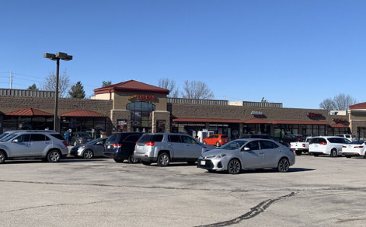Pictures of Retail, Office property located at 5600 Hedge Ln Terrace, Shawnee, KS 66226 for lease - image #1