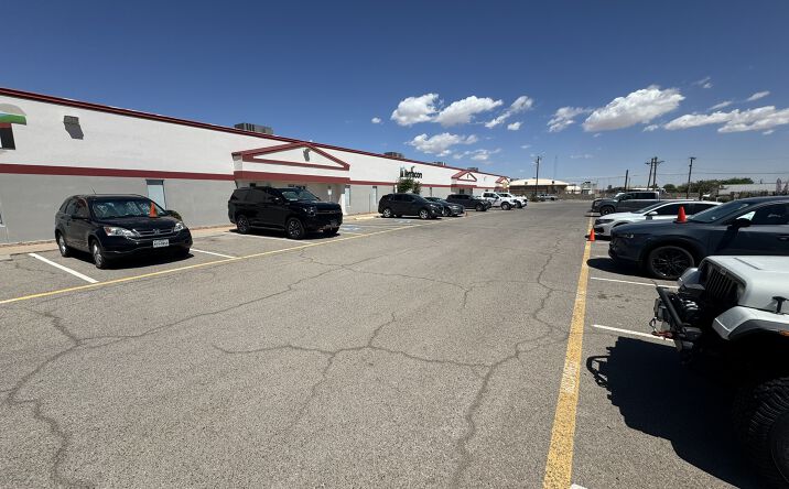 Pictures of Retail, Office property located at 6460 Hiller St, El Paso, TX 79925 for lease - image #1