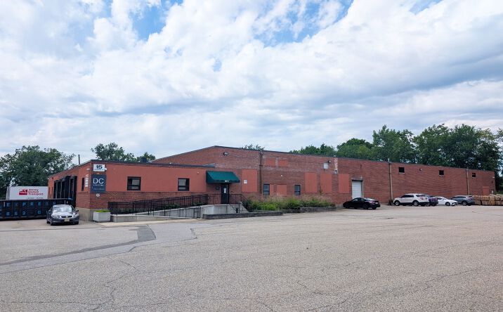 Pictures of Industrial property located at 15 Division St, Fairview, NJ 07022 for lease - image #1