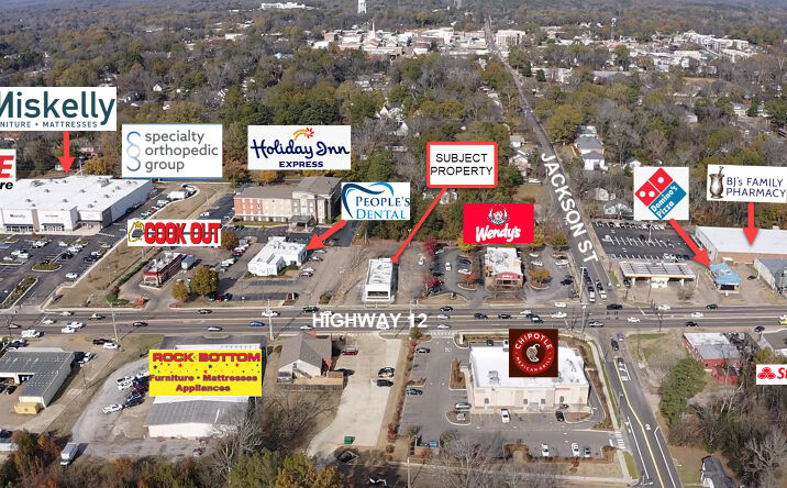 Pictures of Retail, Restaurant property located at 102 MS-12, Starkville, MS 39759 for lease - image #1