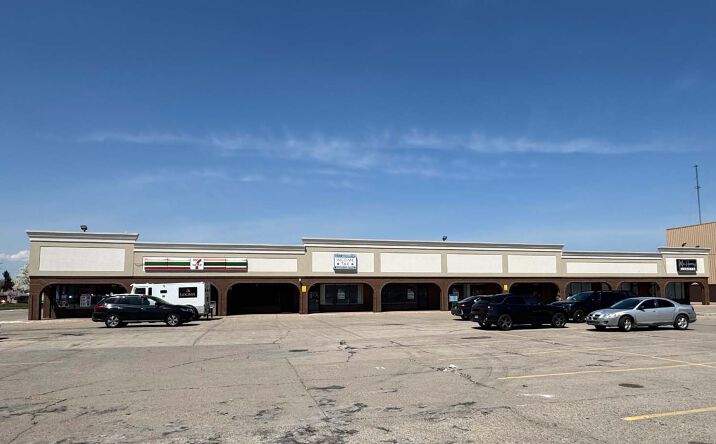 Pictures of Retail property located at 18711 15 Mile Rd, Clinton Twp, MI 48035 for lease - image #1