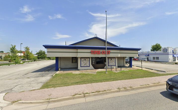 Pictures of Retail, Office, Restaurant property located at 6025 S La Grange Rd, Countryside, IL 60525 for lease - image #1