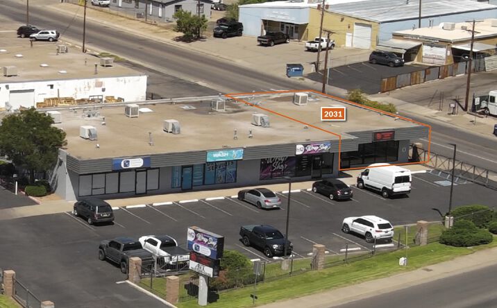 Pictures of Retail, Office, Industrial property located at 2031 Candelaria Rd NE, Albuquerque, NM 87107 for lease - image #1