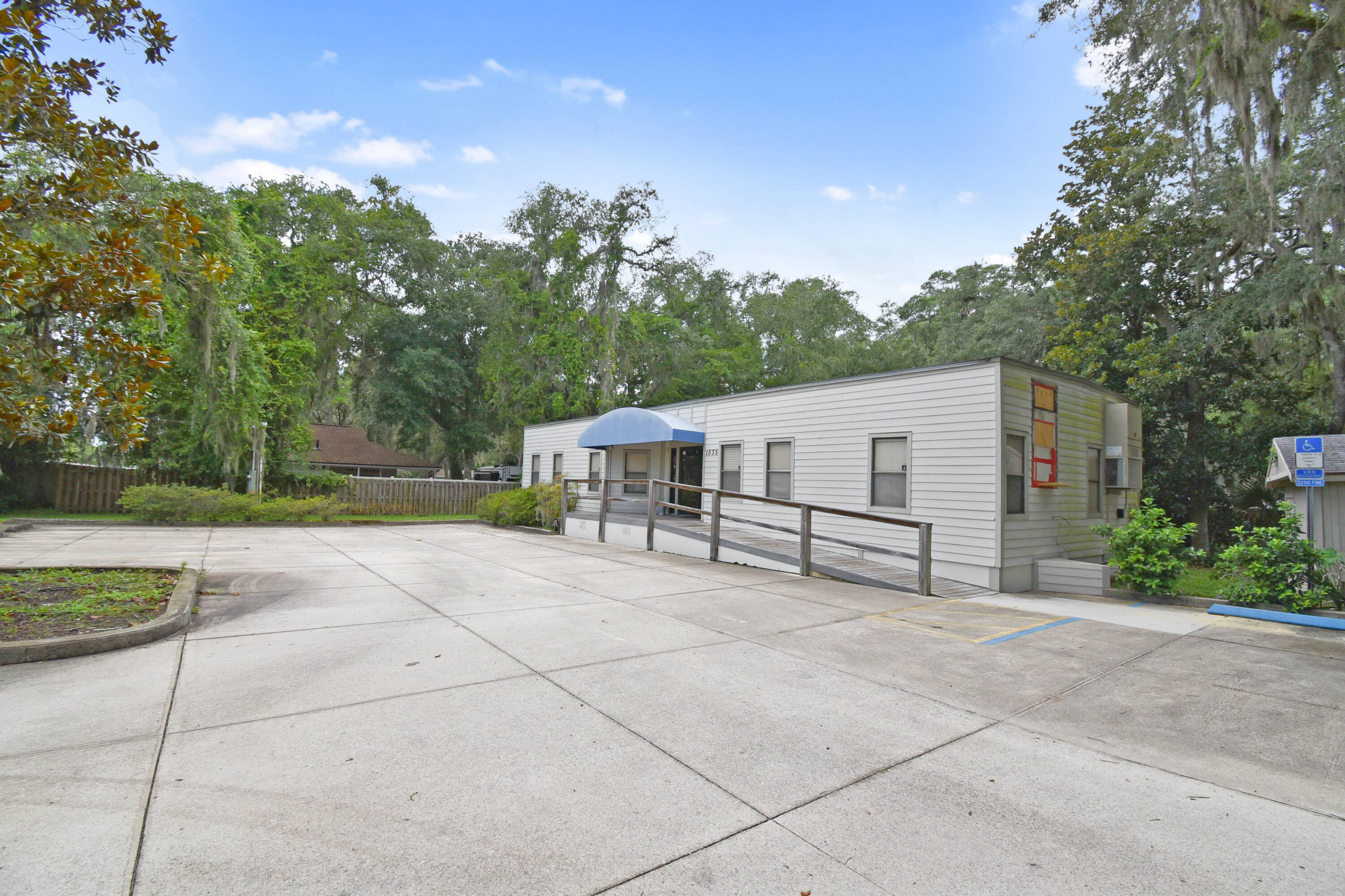 1535 State Rd 207 St Augustine - 1cf217cdb27c443ca1e23df7d0a499d6 3000x2000 Resize 