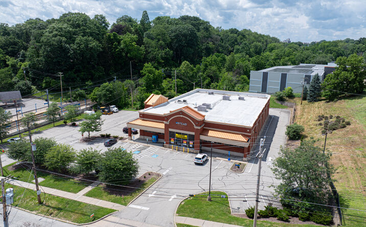 Pictures of Retail property located at 410 Cooke Ln, Pittsburgh, PA 15234 for lease - image #1