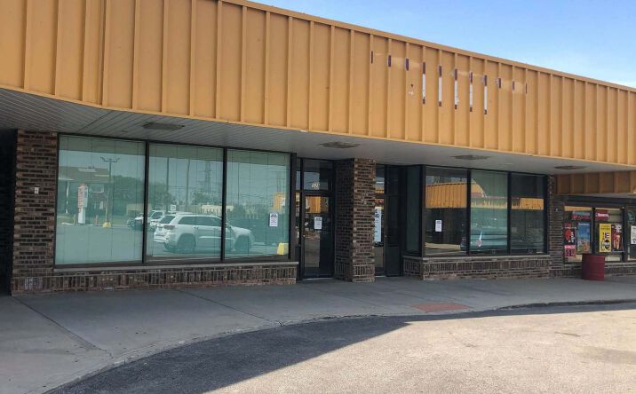 Pictures of Retail property located at 339 & 347 E Indian Trail, Aurora, IL 60505 for lease - image #1
