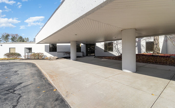 Lease Commercial Real Estate and Property in East Irondequoit, NY ...