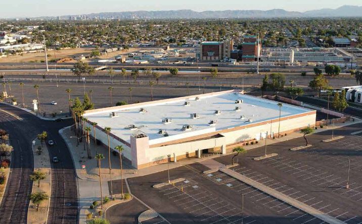 Pictures of Retail property located at 9446 N. Metro Parkway, Phoenix, AZ 85051 for lease - image #1