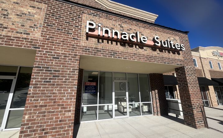 Pictures of Retail, Office property located at 425 Loganville Hwy, Winder, GA 30680 for lease - image #1