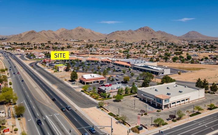 Pictures of Retail property located at 20226 CA-18, Apple Valley, CA 92307 for lease - image #1