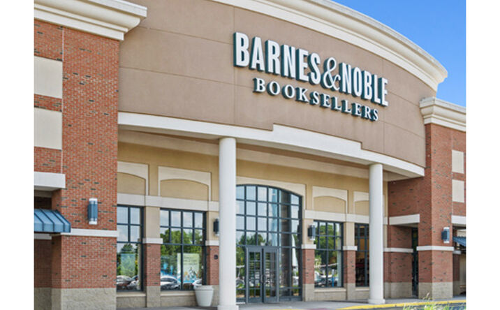 Pictures of Retail property located at 194 Buckland Hills Dr, Manchester, CT 06042 for lease - image #1