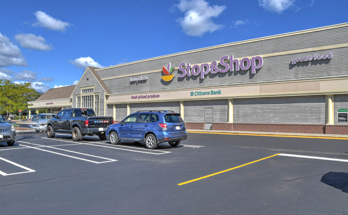Pictures of Retail property located at 525 Lincoln St, Worcester, MA 01605 for lease - image #1