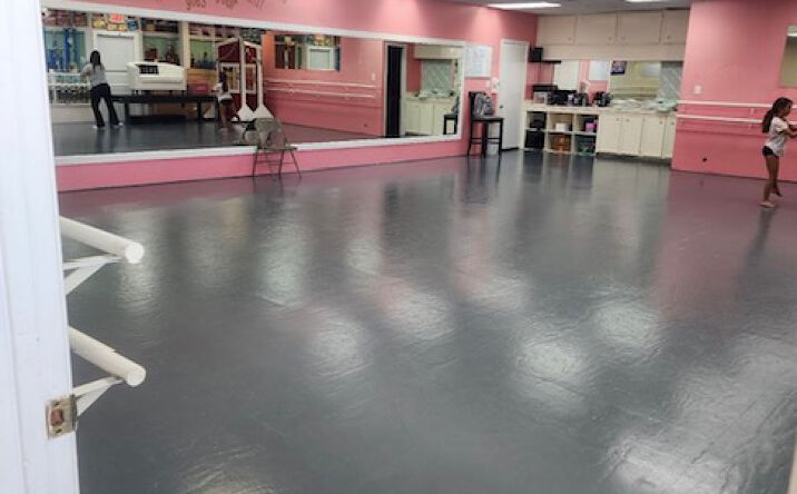 Pictures of Retail property located at 8080 Farm to Market 1960 Rd E, Humble, TX 77346 for lease - image #1