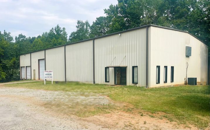 Pictures of Office, Industrial, Special Purpose property located at 330 Wingo Heights Rd, Spartanburg, SC 29303 for lease - image #1