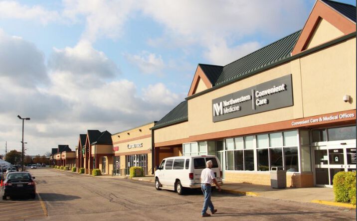 Pictures of Retail property located at 810-892 Route, Bartlett, IL 60103 for lease - image #1
