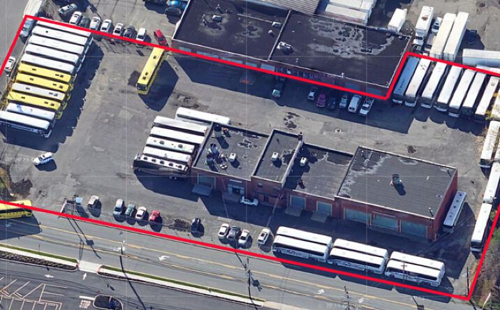 Pictures of Industrial property located at 130 Moonachie Ave, Carlstadt, NJ 07072 for lease - image #1