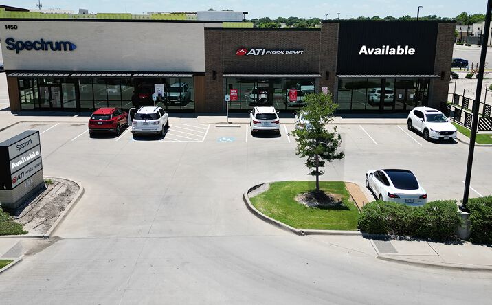 Pictures of Retail, Restaurant property located at 1450 E Belt Line Rd, Richardson, TX 75081 for lease - image #1