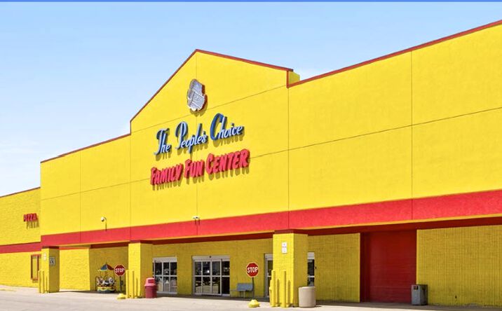 Pictures of Retail property located at 2702 Belvidere Rd, Waukegan, IL 60085 for lease - image #1