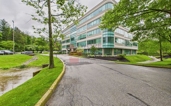 Pictures of Office property located at 102 Pickering Way, Exton, PA 19341 for lease - image #1