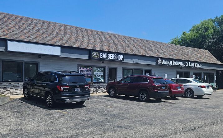 Pictures of Retail property located at 101 S Milwaukee Ave, Lake Villa, IL 60046 for lease - image #1
