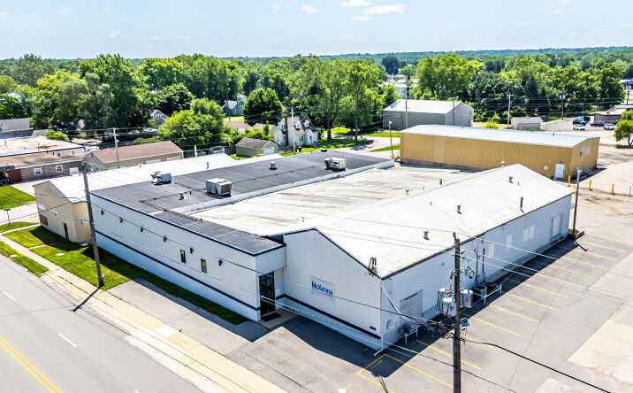 Pictures of Office, Industrial property located at 2815 Falls Ave, Waterloo, IA 50701 for lease - image #1