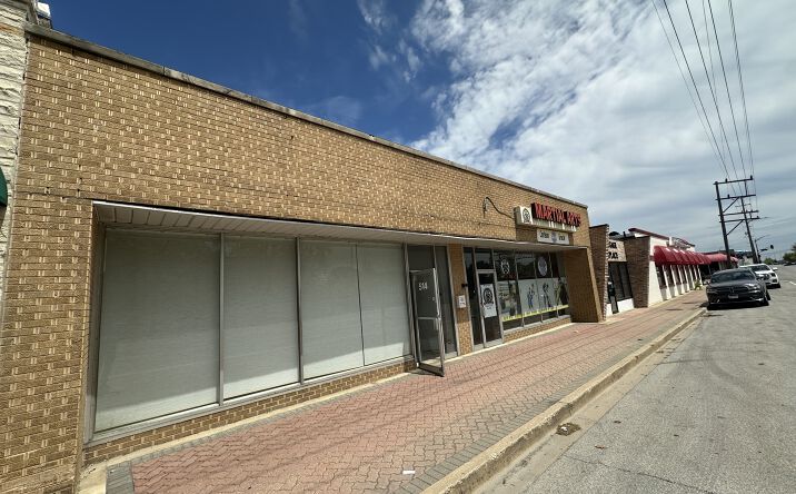 Pictures of Retail, Office property located at 514 W Northwest Hwy, Mt Prospect, IL 60056 for lease - image #1