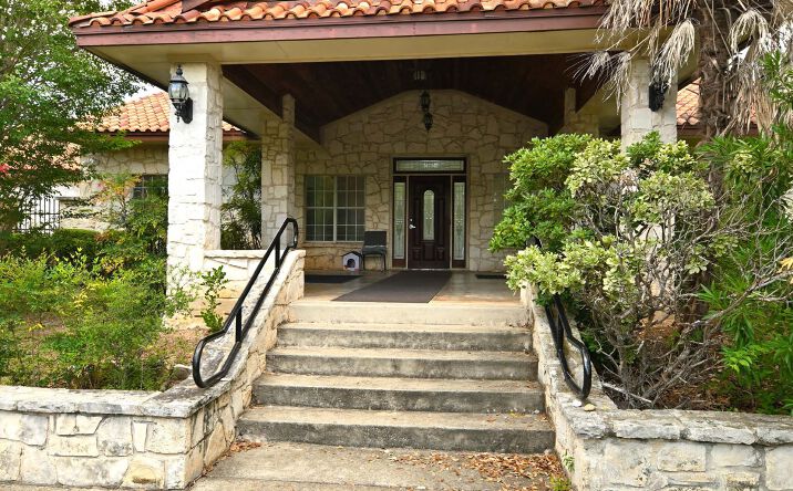 Pictures of Office, Industrial property located at 6200 UTSA Boulevard, San Antonio, TX 78249 for lease - image #1