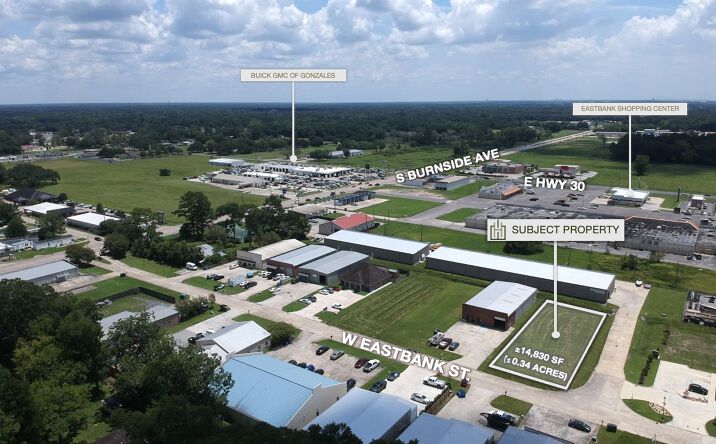 Pictures of Land property located at 310 W Eastbank St, Gonzales, LA 70737 for lease - image #1