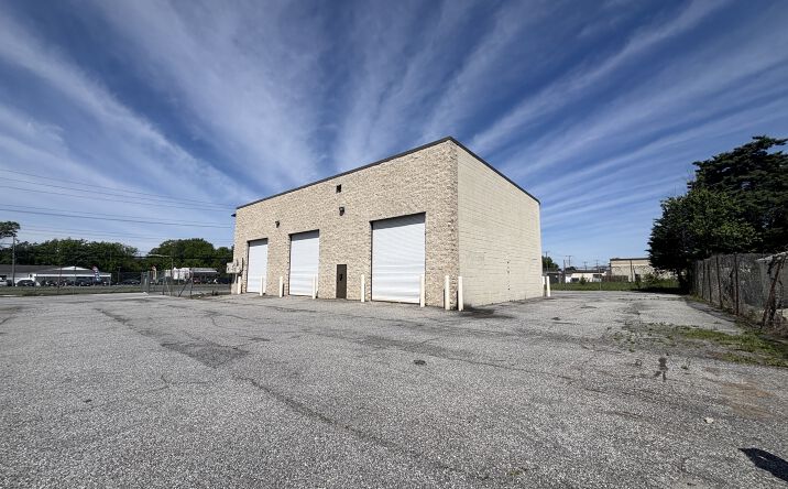 Pictures of Office, Industrial property located at 4214 North Point Blvd, Dundalk, MD 21222 for lease - image #1